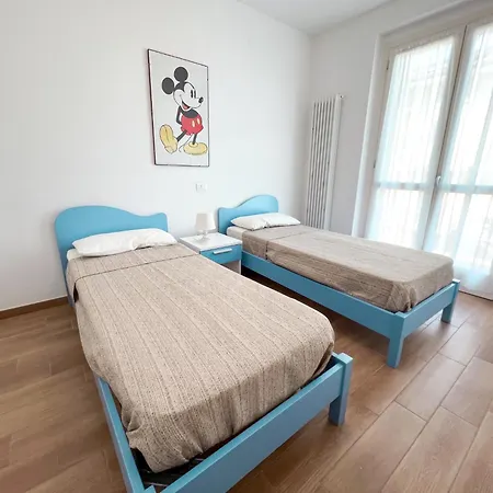 Indie Via Kennedy, Rif A786 דירה *