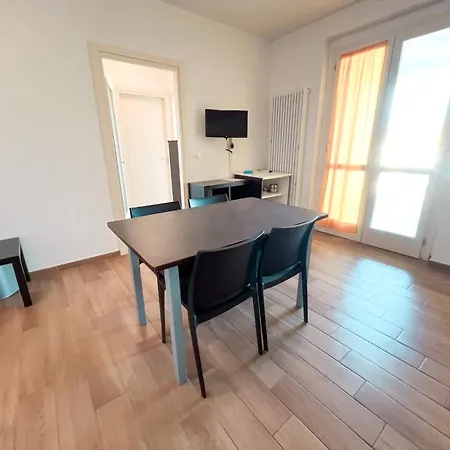 Indie Via Kennedy, Rif A786