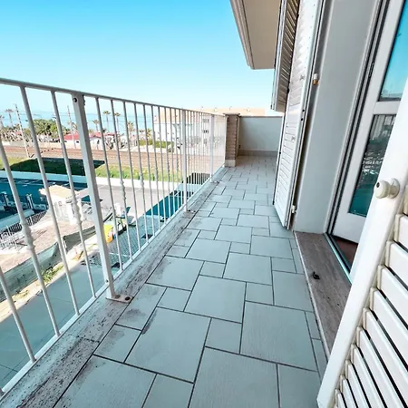 Indie Via Kennedy, Rif A786 * Купра-Мариттима