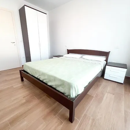 Indie Via Kennedy, Rif A786 Апартаменты